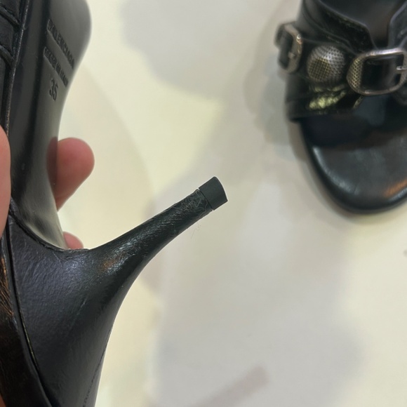 Balenciaga Cagole leather mule kitten heel sandals - Picture 2 of 6